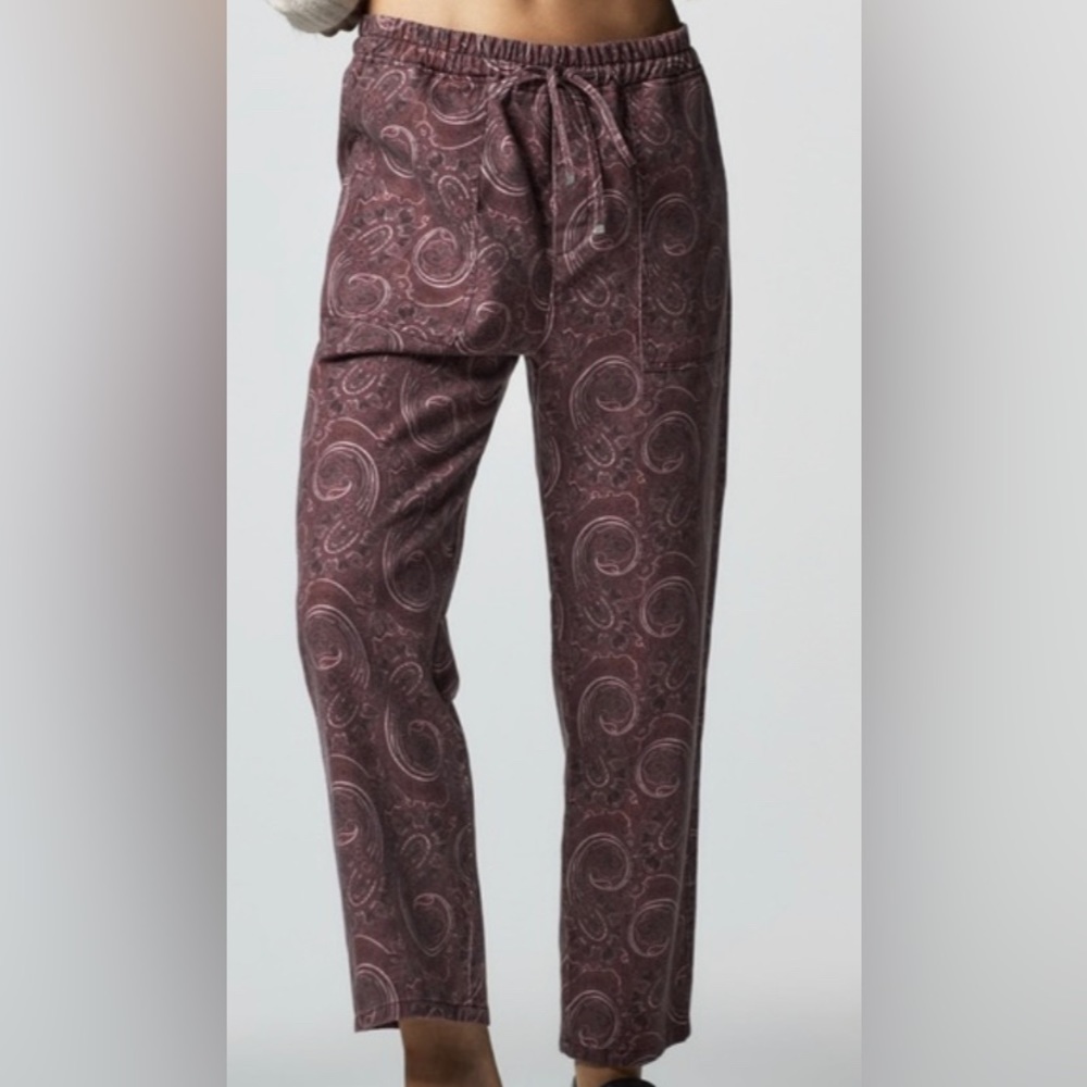 Patterned pants - Picture 4 of 4